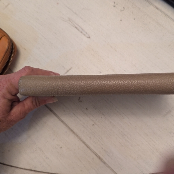 Celine Long Wallet with COA - Picture 2 of 11